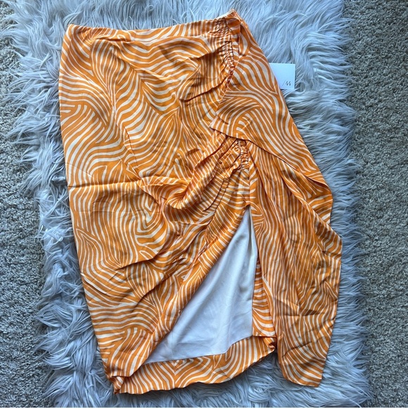 NWT Bailey 44 ruched orange zebra midi skirt - Picture 10 of 10